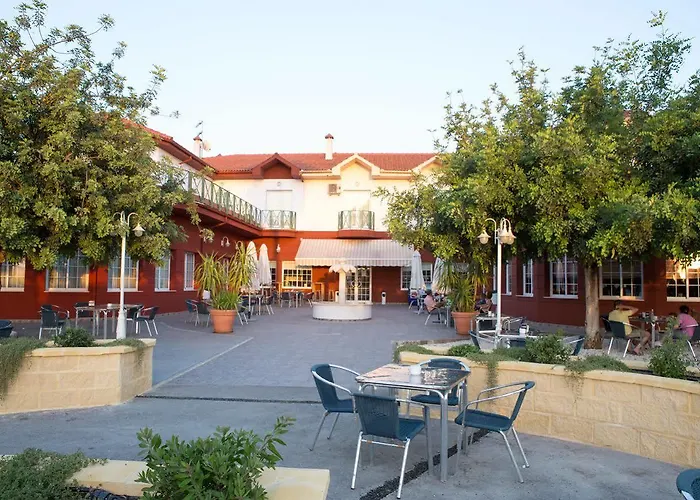 Hotel Mitra Crisalida