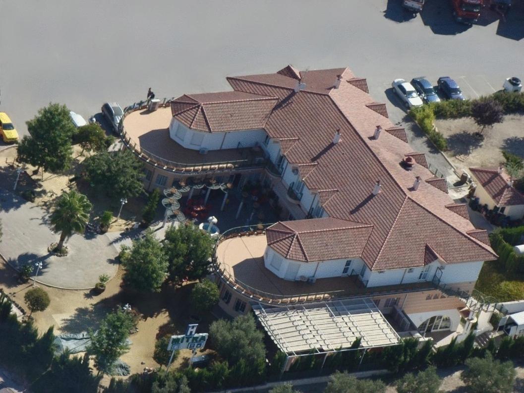 Hotel Mitra Crisalida Cabra